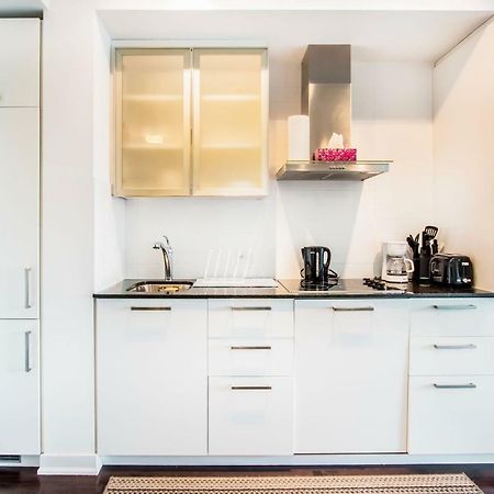 Micasa Suites - Modern Executive Condo Toronto Zewnętrze zdjęcie