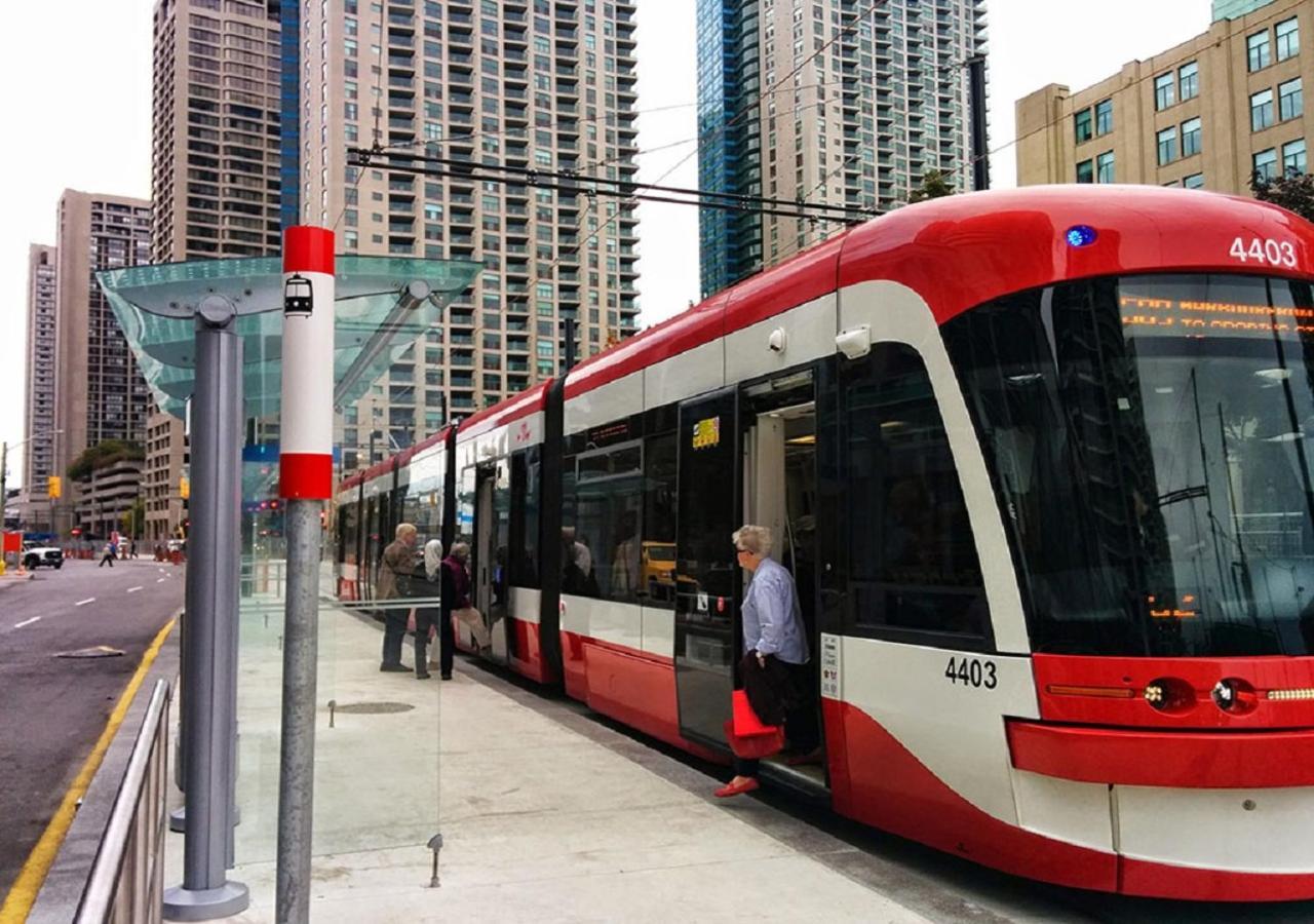 Micasa Suites - Modern Executive Condo Toronto Zewnętrze zdjęcie