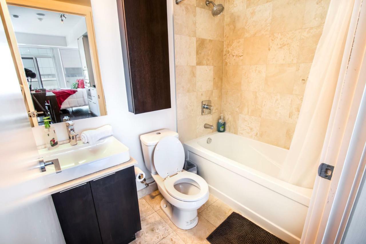 Micasa Suites - Modern Executive Condo Toronto Zewnętrze zdjęcie