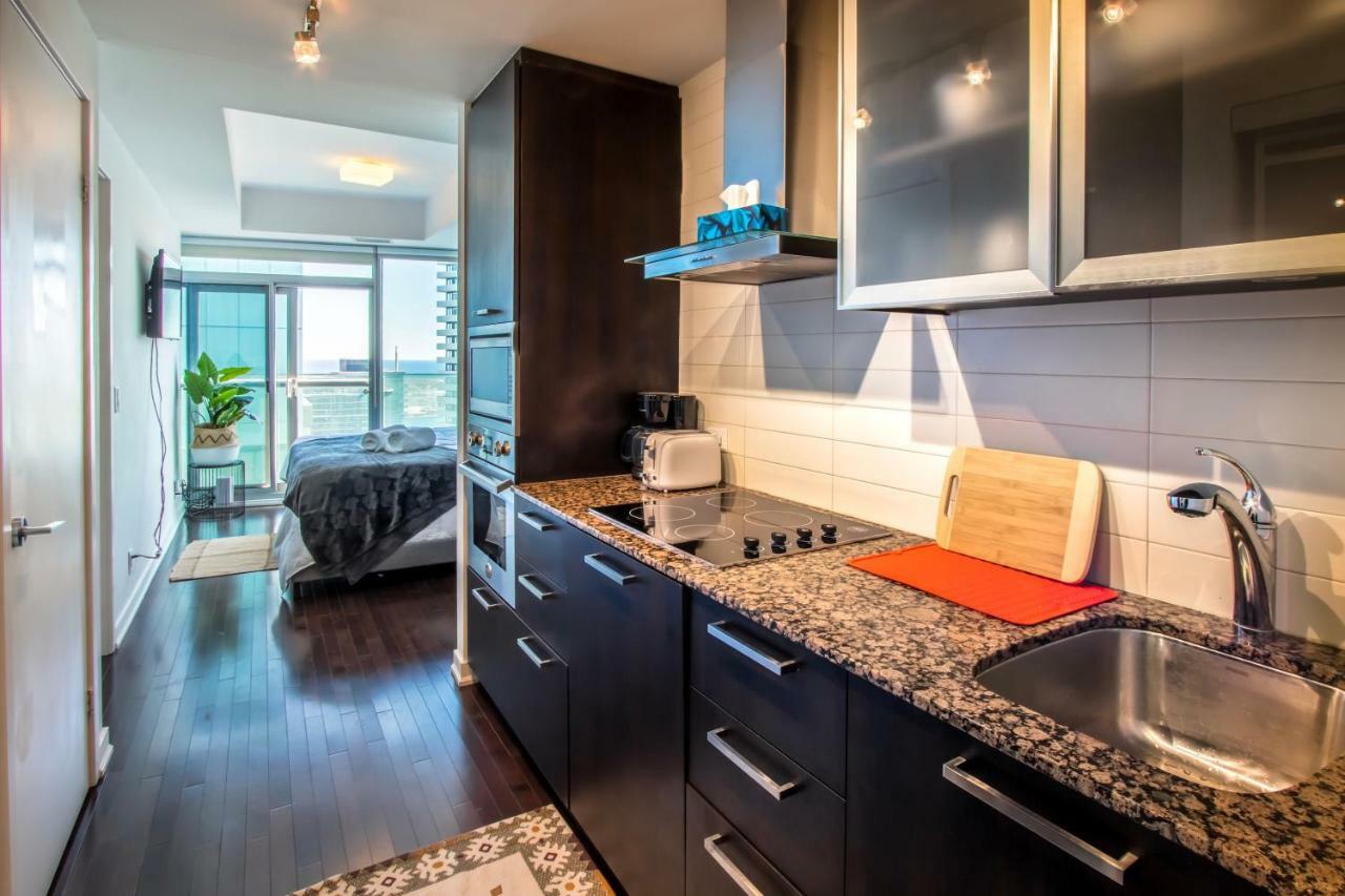 Micasa Suites - Modern Executive Condo Toronto Zewnętrze zdjęcie