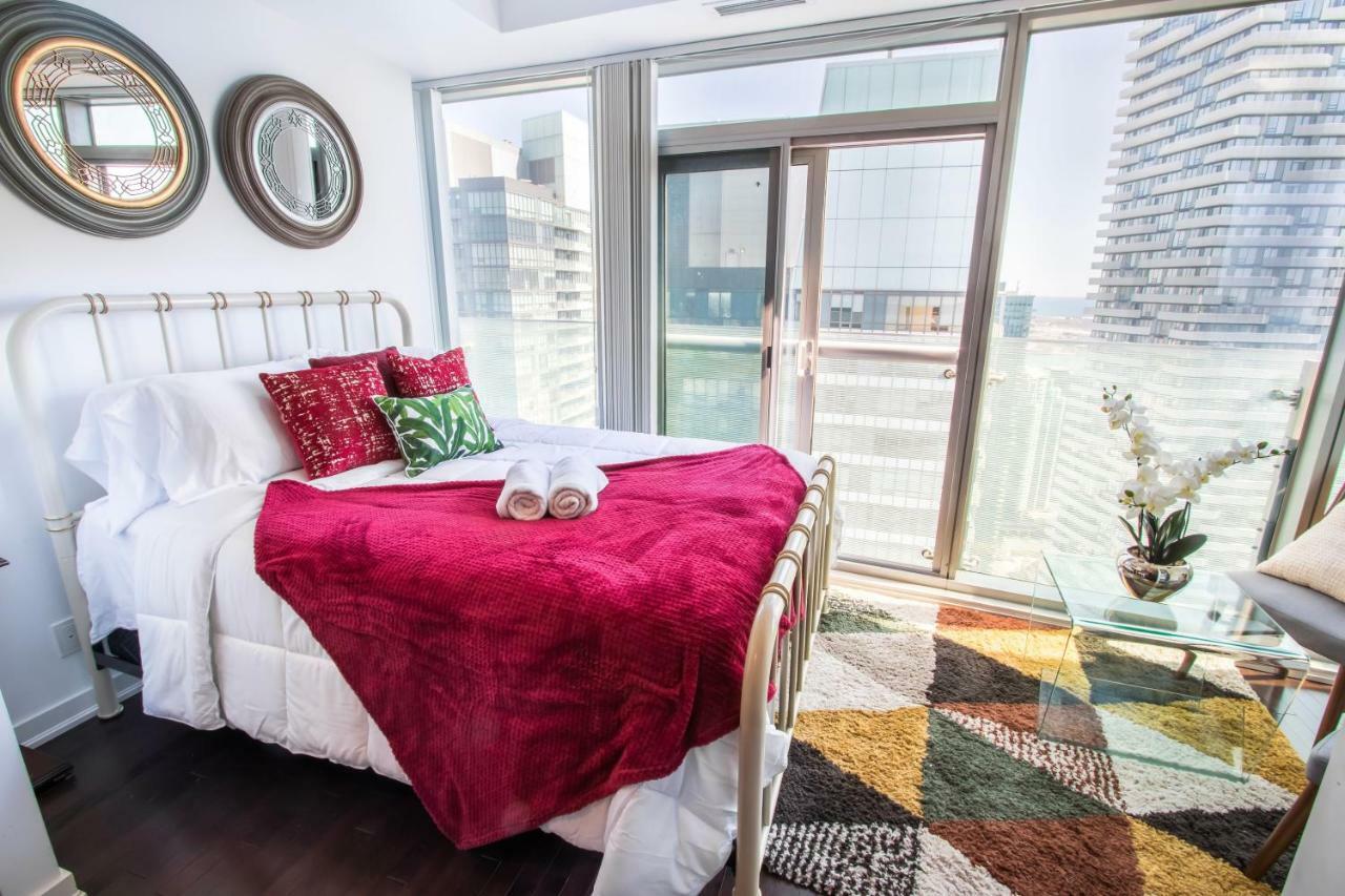 Micasa Suites - Modern Executive Condo Toronto Zewnętrze zdjęcie
